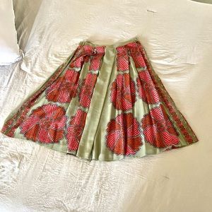 Vintage high waist midi Skirt, 100% Silk, Green, From 1973